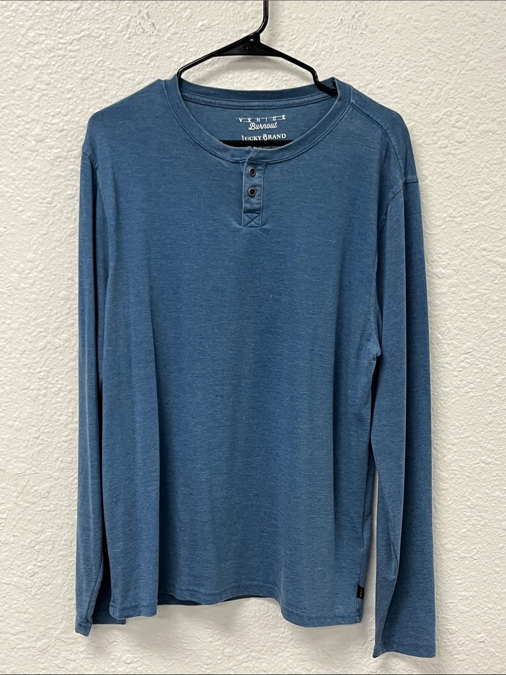 Lucky Brand Men's Slate Blue Long-Sleeve Henley #1201